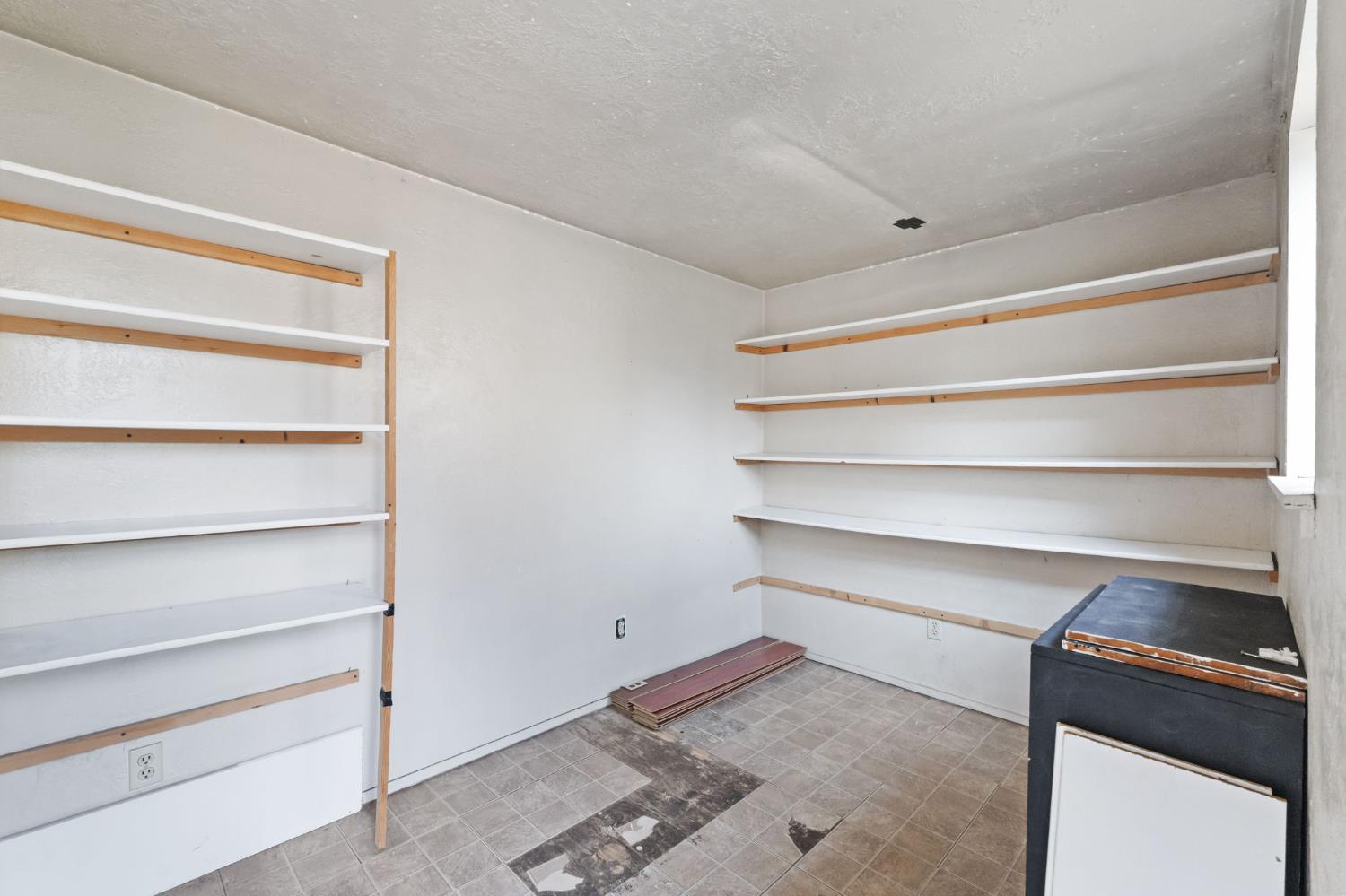 4142 W Cambridge Ave, Visalia, CA 93277