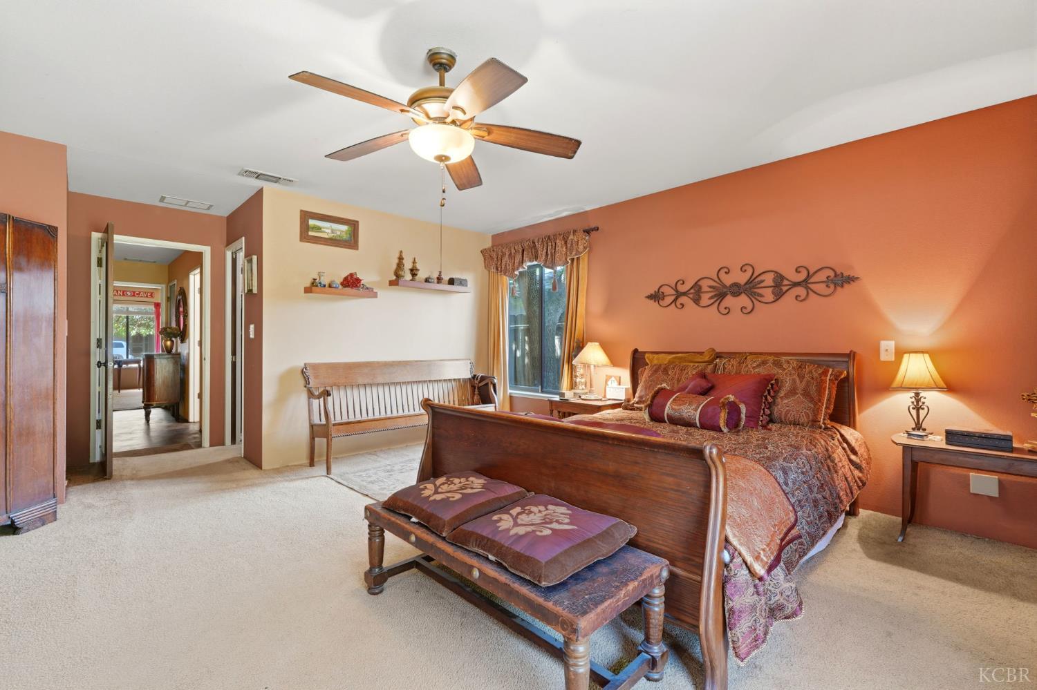 1967 Mulberry Dr, Hanford, CA 93230